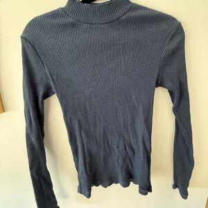 Uniqlo Blue Ribbed Fitted Long Sleeve